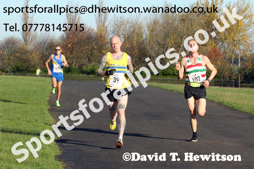 Newcastle Town Moor Marathon, Newcastle Town Moor Marathon and Half Marathon. Photo: David T. Hewitson/Sports for All Pics